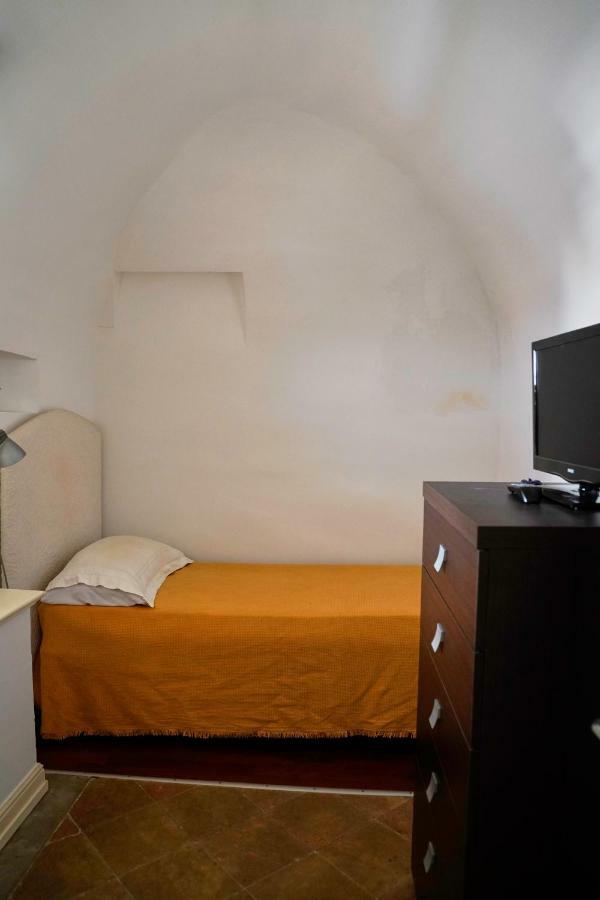 B&B Piazza Libertini Lecce Exterior photo