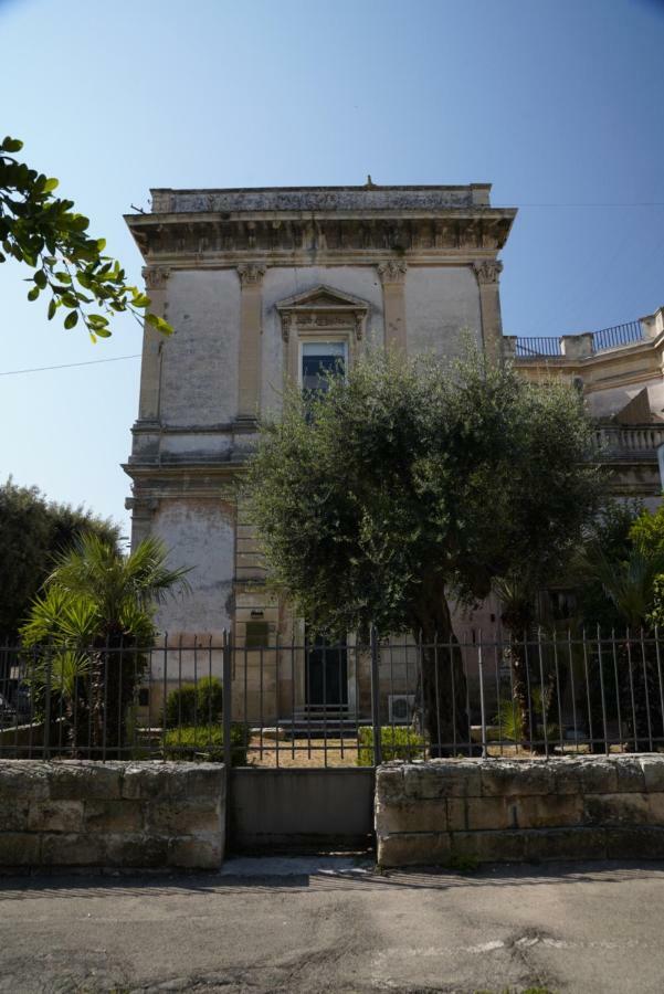 B&B Piazza Libertini Lecce Exterior photo